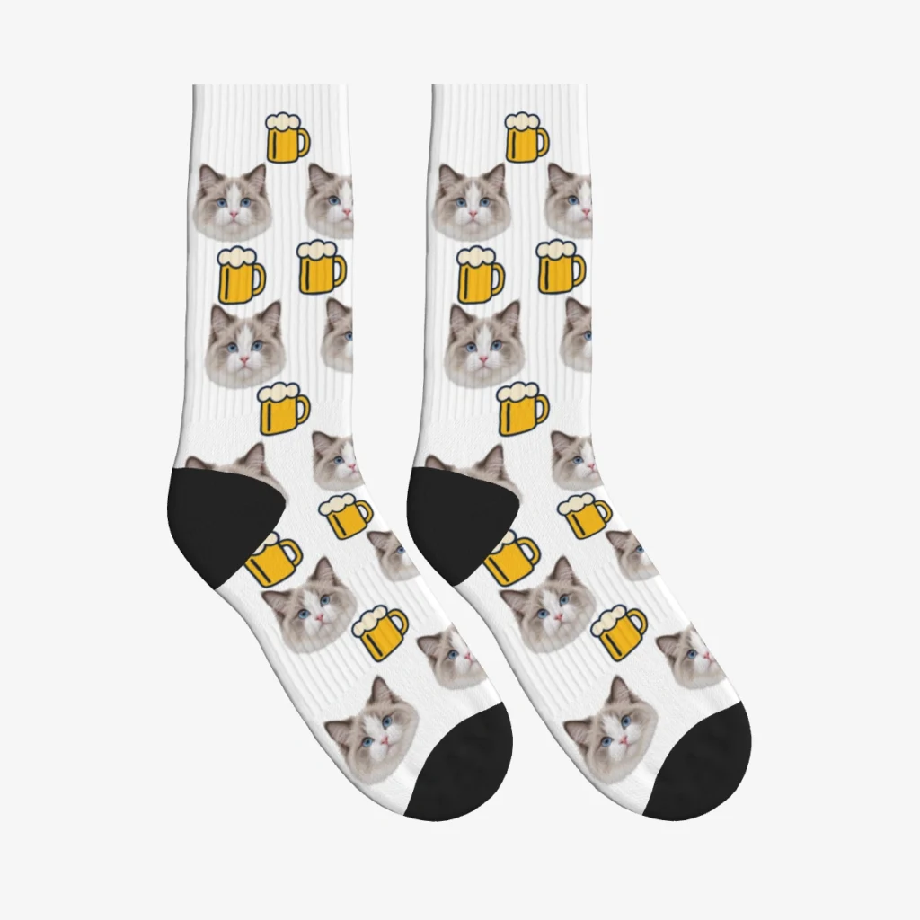Beer Mugs Cat Face Socks — White — product view