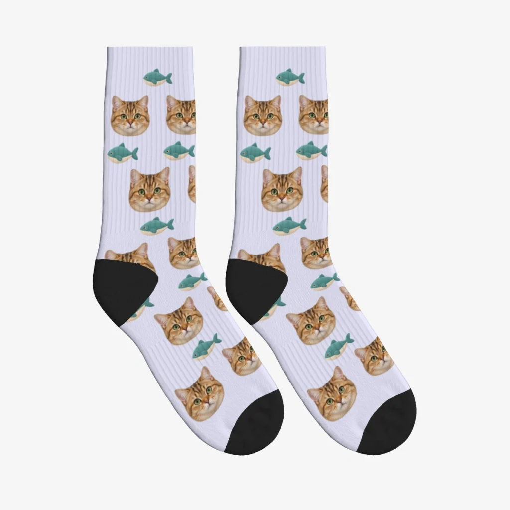 Fish Kicker Toy Cat Face Socks — Lavender — product view